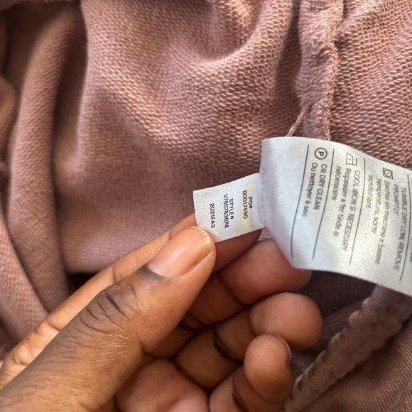 Vince Essential Jogger - Picture 11 of 13